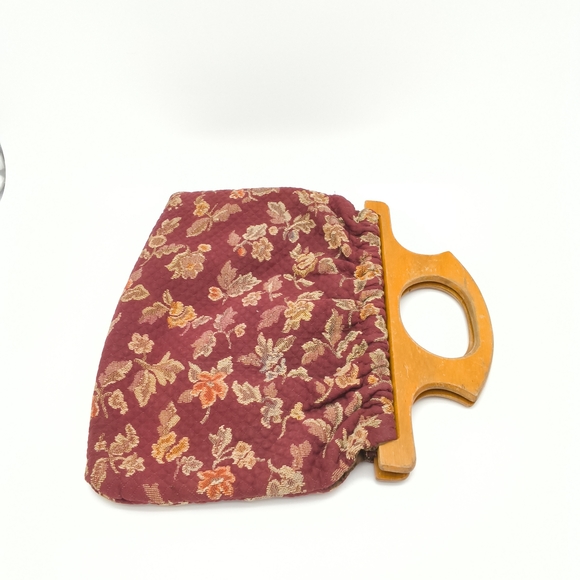 Vintage knitting or crochet tote  "granny-chic" aesthetic - Picture 2 of 7